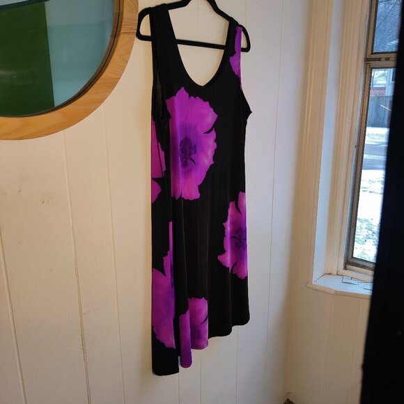 Jostar Tank Mini Dress in XL . A Pleasant Floral Theme brilliant in Black & Pink - Picture 1 of 5